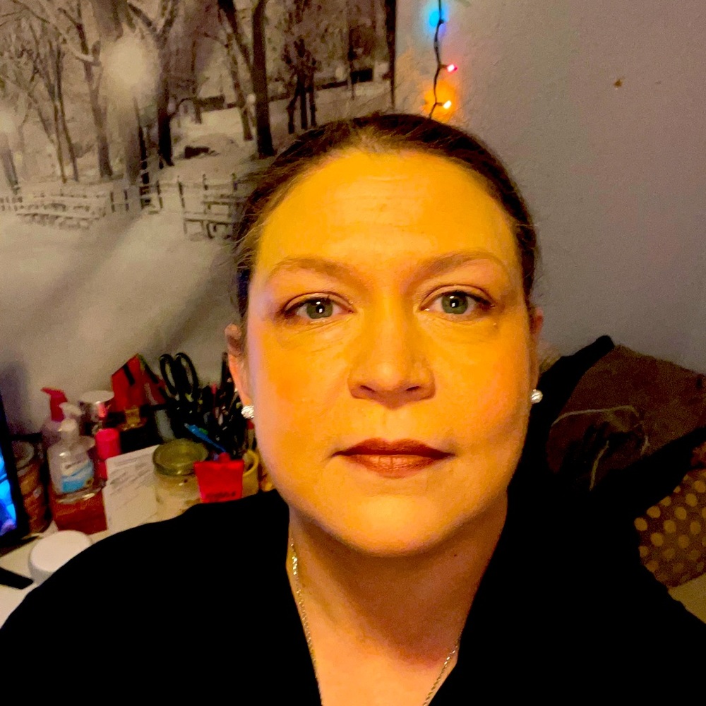 Meet your Posher, Dana